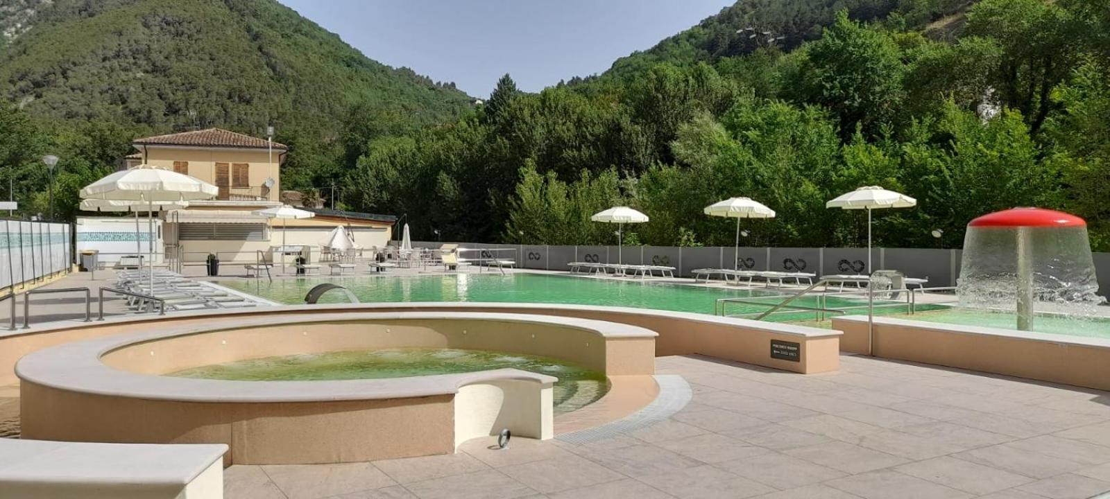 Hotel Terme Di Frasassi Genga  Eksteriør bilde