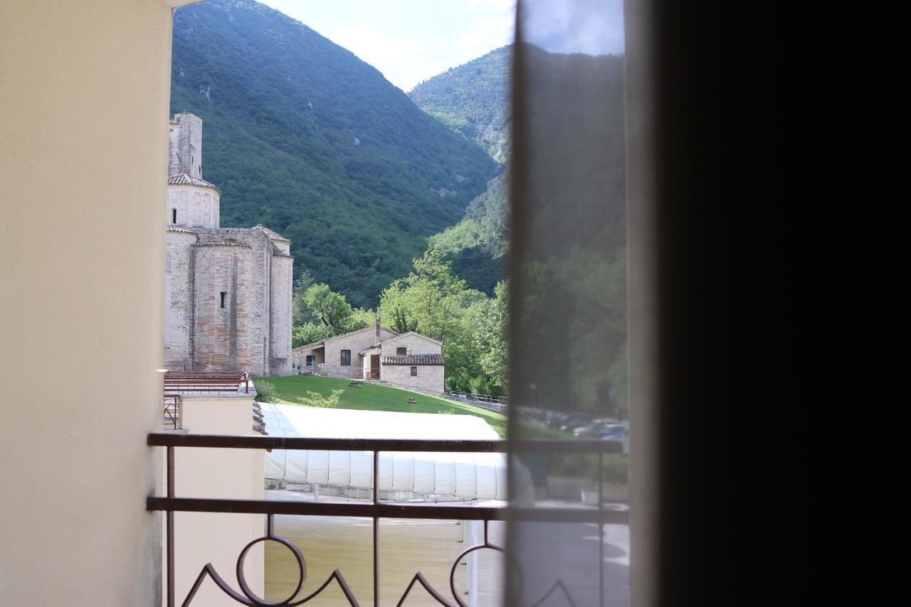 Hotel Terme Di Frasassi Genga  Eksteriør bilde